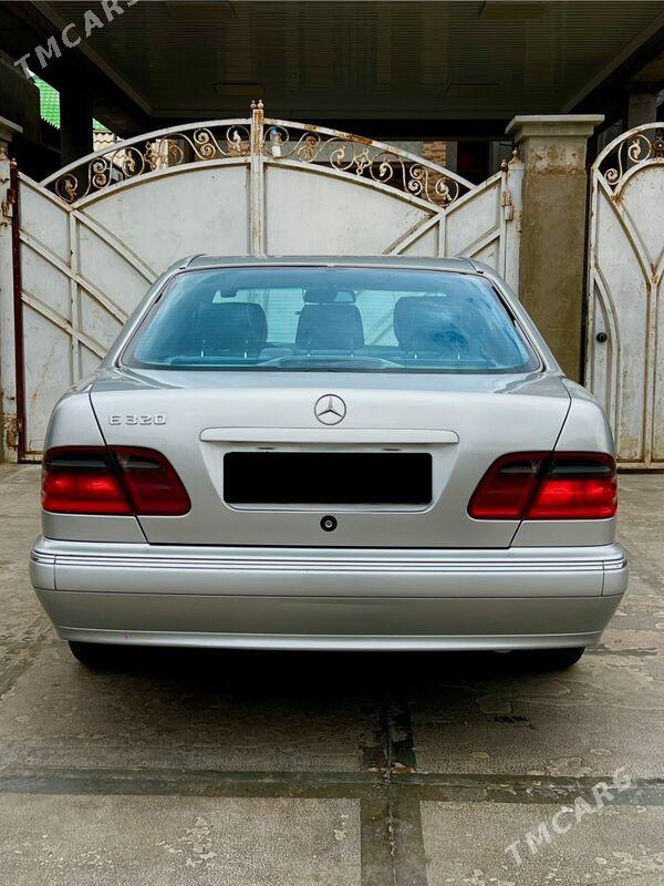 Mercedes-Benz E320 2002 - 150 000 TMT - Балканабат - img 7