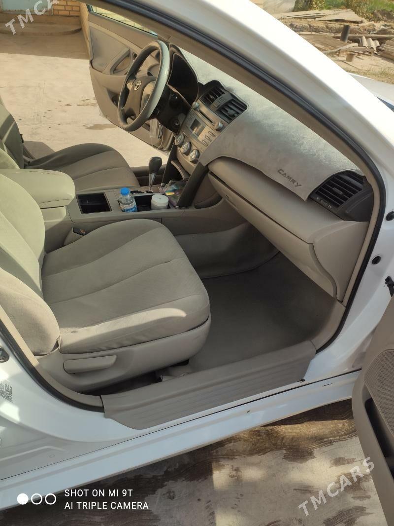 Toyota Camry 2007 - 170 000 TMT - Mary - img 4