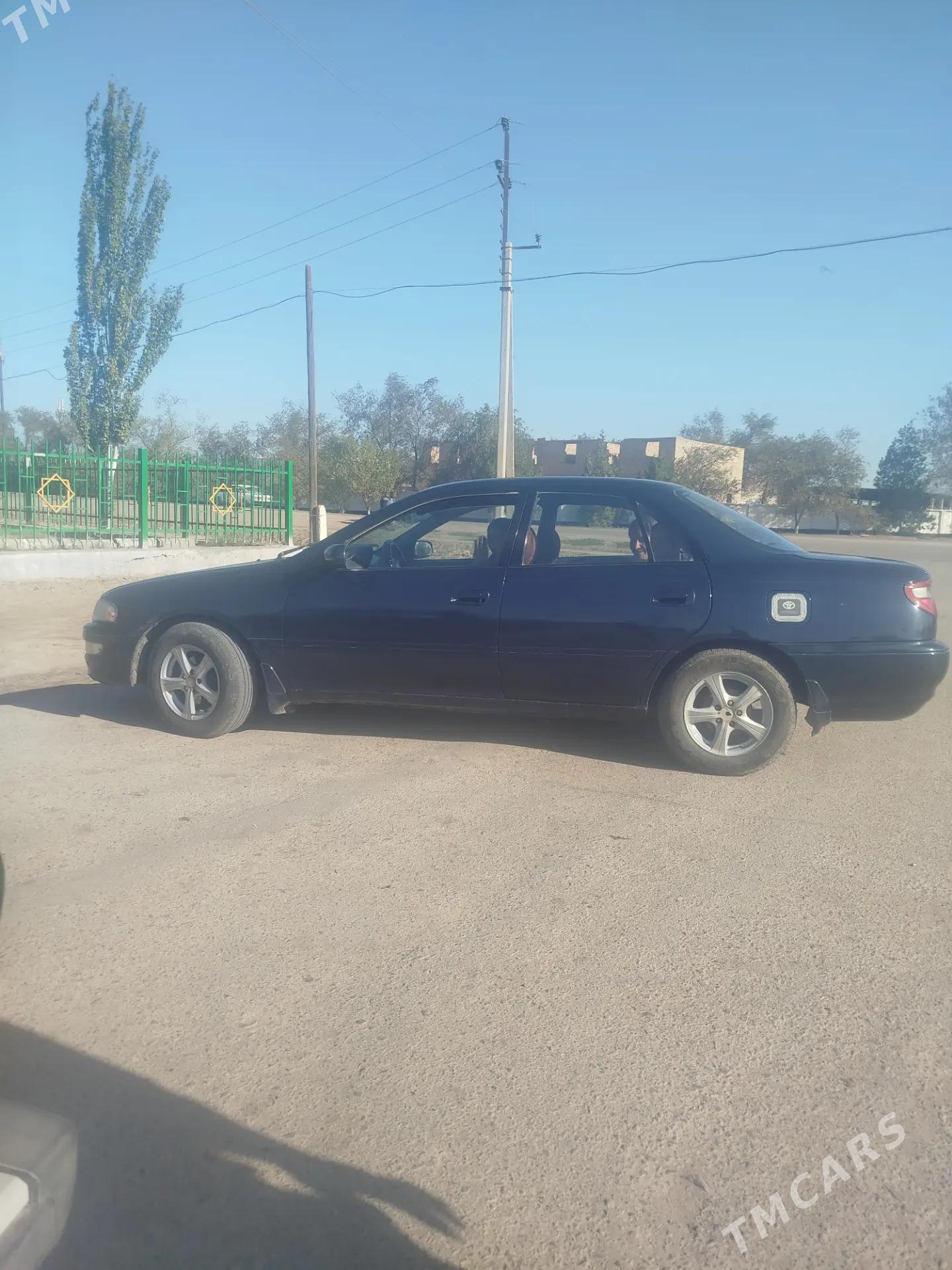 Toyota Corona 1995 - 75 000 TMT - Акдепе - img 1