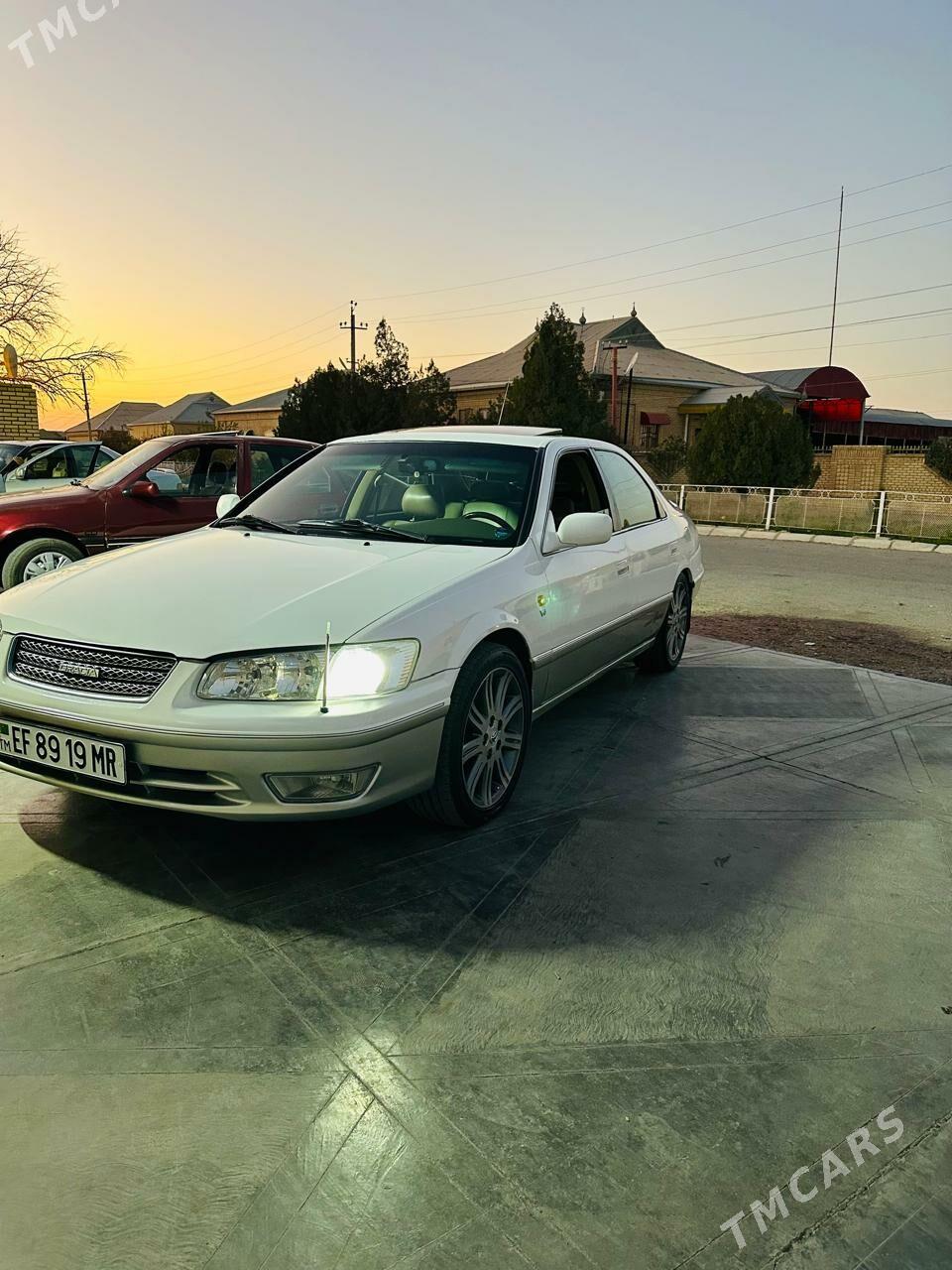 Toyota Camry 1999 - 200 000 TMT - Серахс - img 4