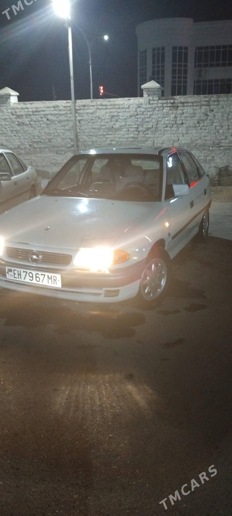 Opel Astra 1992 - 35 000 TMT - Mary - img 9