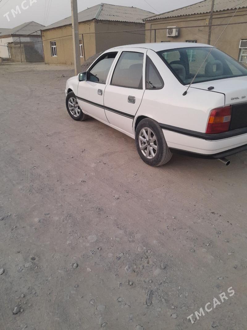 Opel Vectra 1991 - 39 000 TMT - Bäherden - img 5