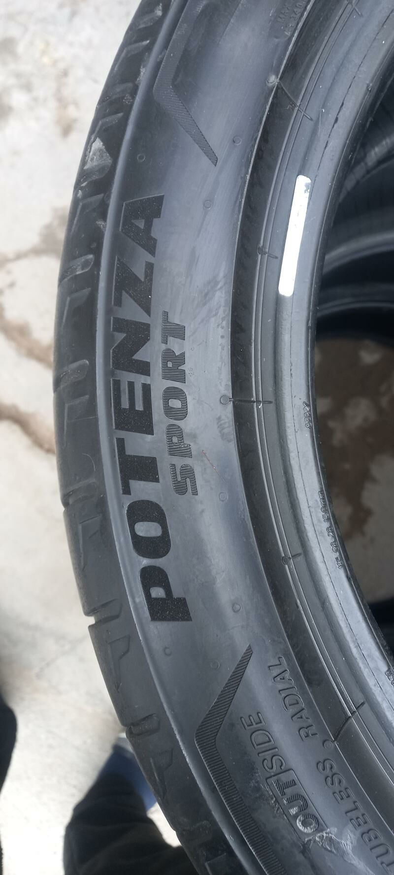 285-40-21 bridgeston 2023 4 000 TMT - Bedew - img 3