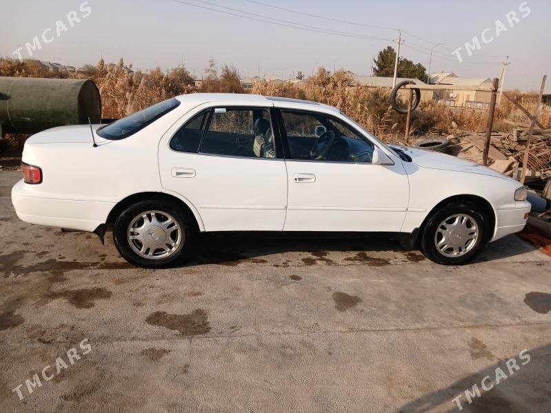 Toyota Camry 1994 - 105 000 TMT - Wekilbazar - img 2