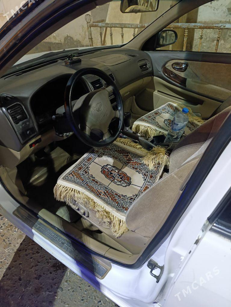 Nissan Maxima 2002 - 75 000 TMT - Теджен - img 4