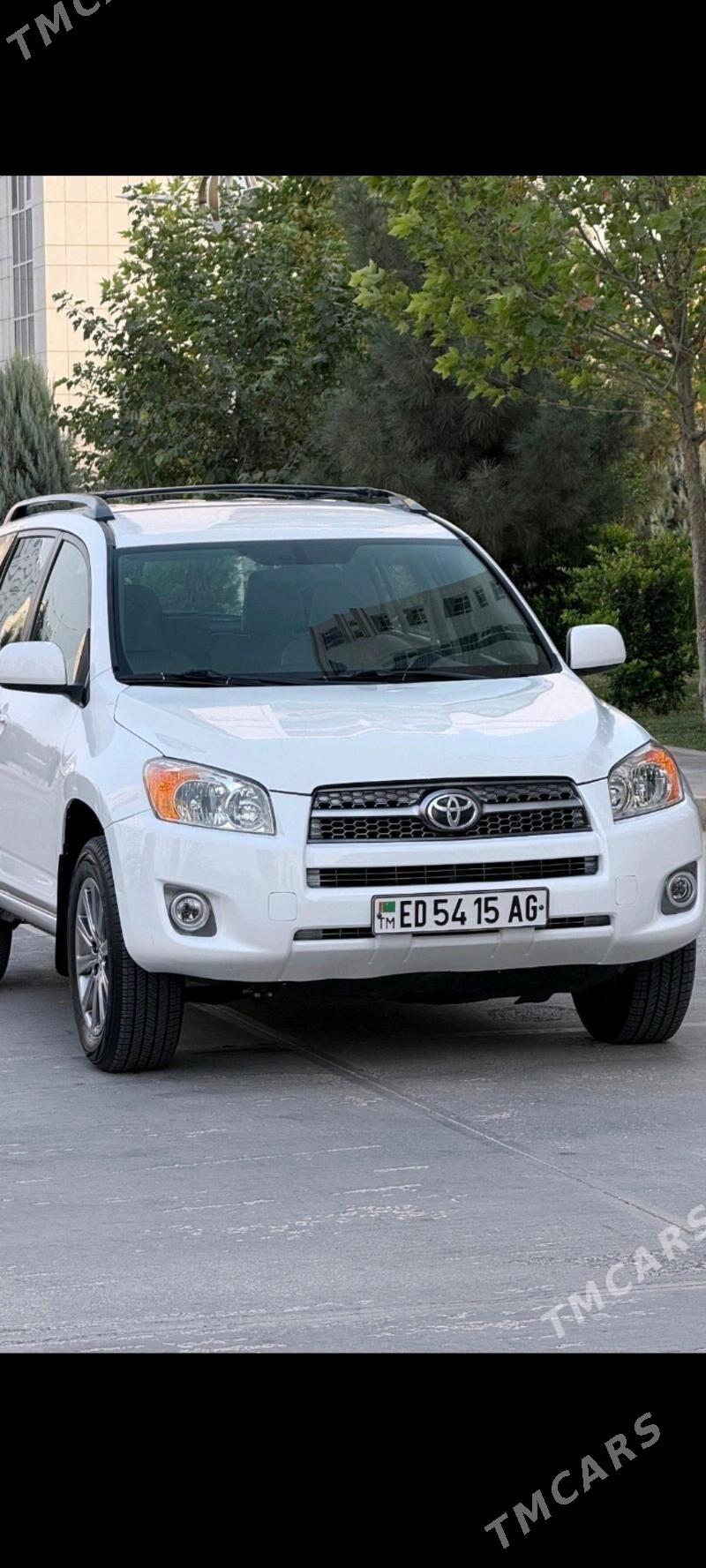 Toyota 4Runner 2012 - 225 000 TMT - Багир - img 6