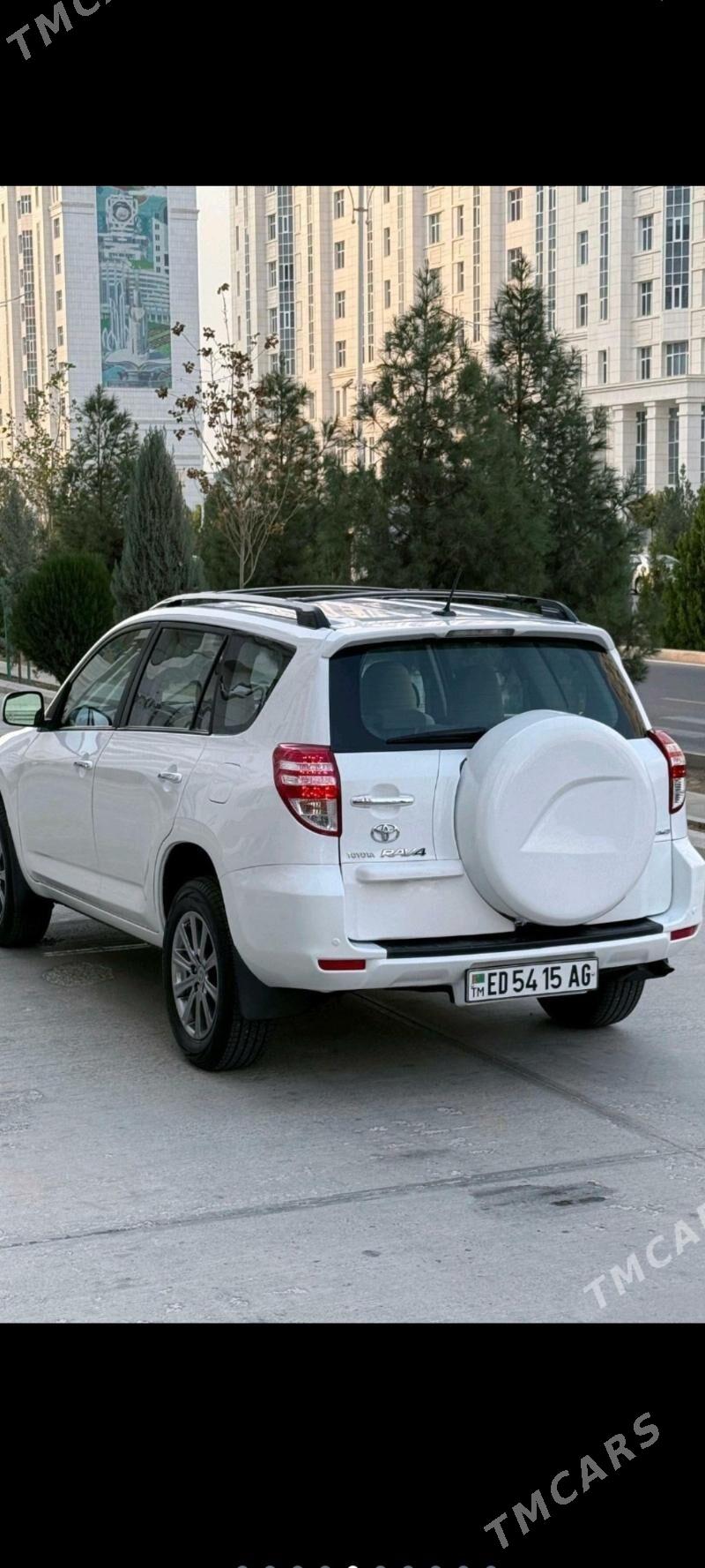 Toyota 4Runner 2012 - 225 000 TMT - Багир - img 4