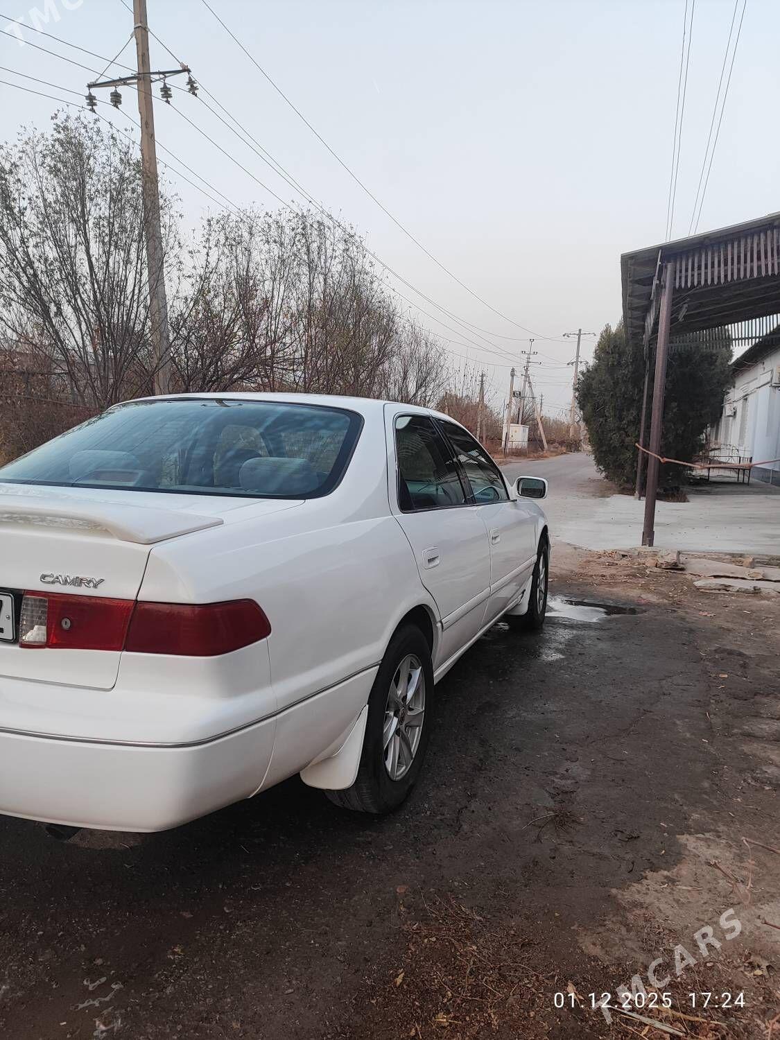 Toyota Camry 2000 - 115 000 TMT - Daşoguz - img 2