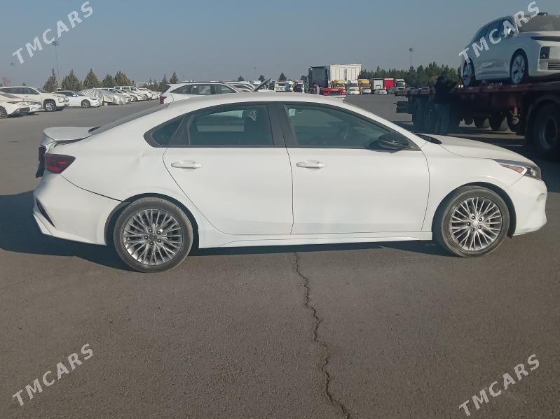 Kia Forte 2022 - 209 000 TMT - Ашхабад - img 3