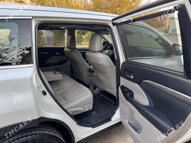 Toyota Highlander 2019 - 400 000 TMT - Aşgabat - img 8