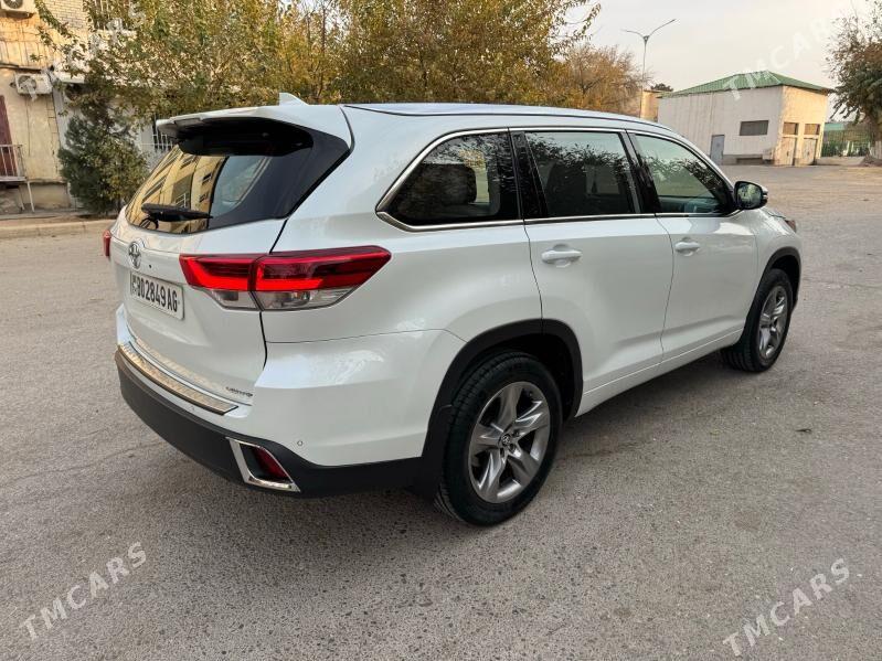 Toyota Highlander 2019 - 400 000 TMT - Aşgabat - img 3