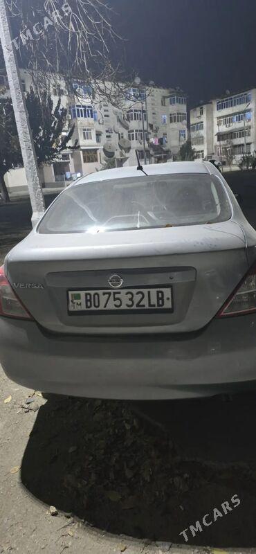 Nissan Versa 2012 - 120 000 TMT - Türkmenabat - img 2