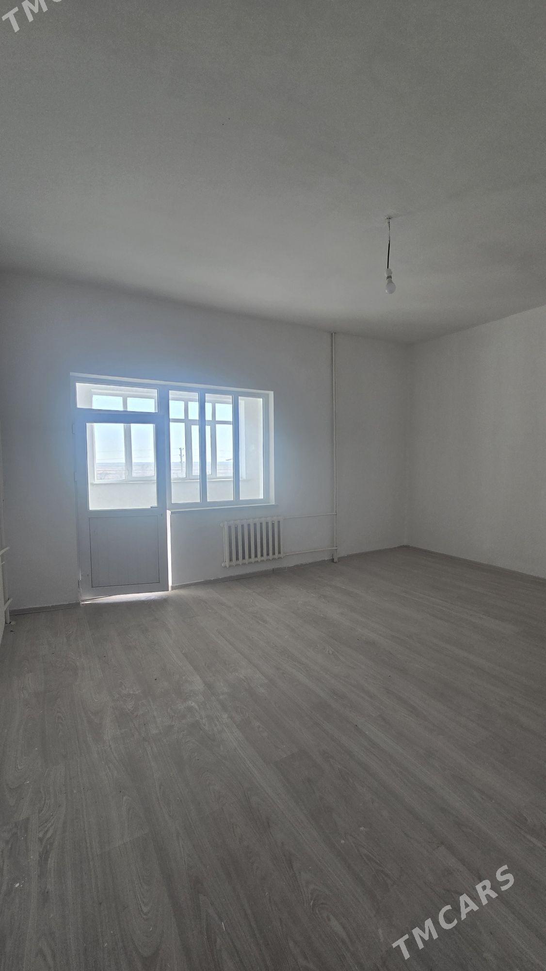 Элитка Аэропорт 3эт 3ком 171м² - Дашогуз - img 6