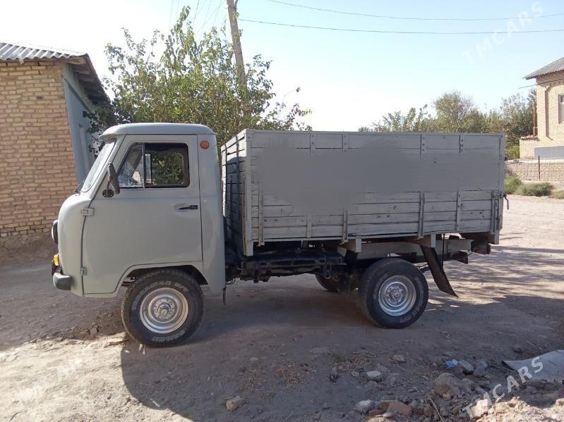 UAZ Profi 2000 - 80 000 TMT - Hojambaz - img 2