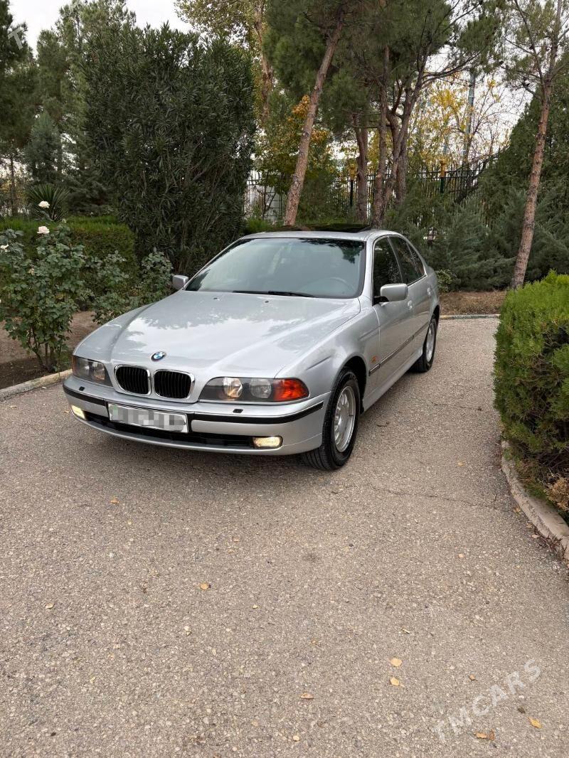 BMW E39 1999 - 100 000 TMT - Балканабат - img 2