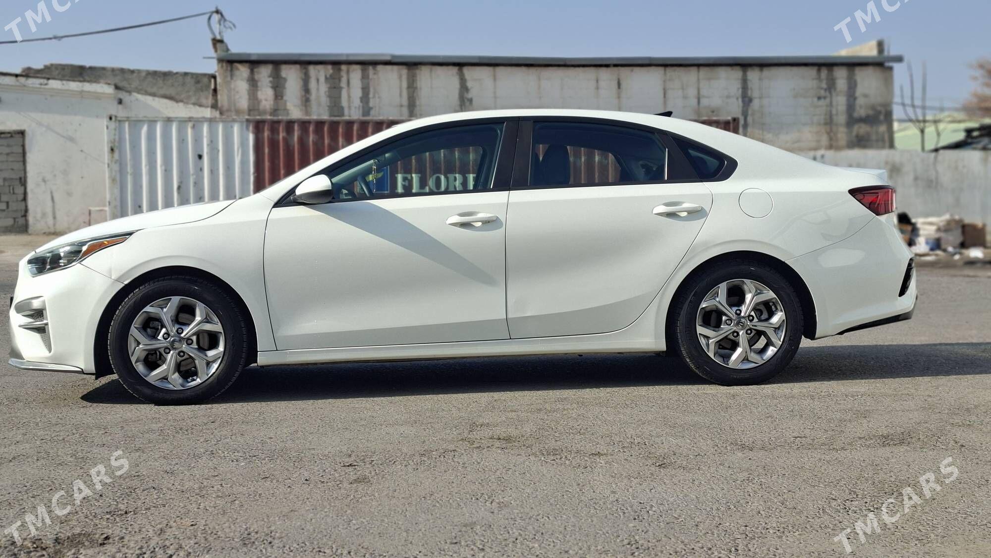 Kia Forte 2022 - 240 000 TMT - Бузмеин - img 2