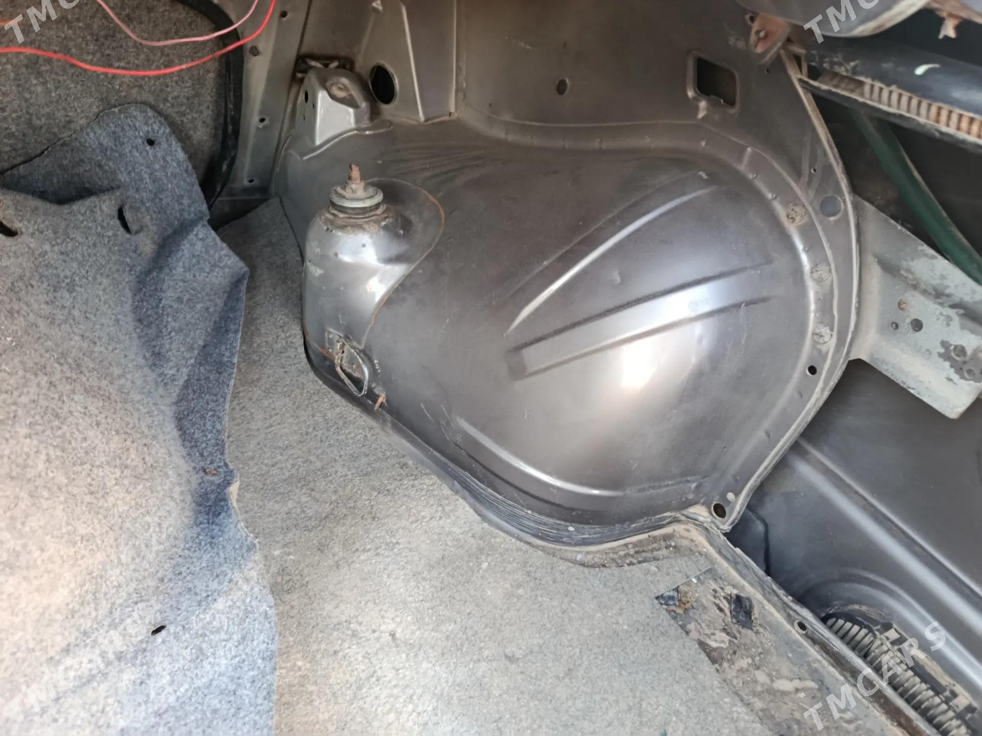 Opel Vectra 1992 - 45 000 TMT - Губадаг - img 8