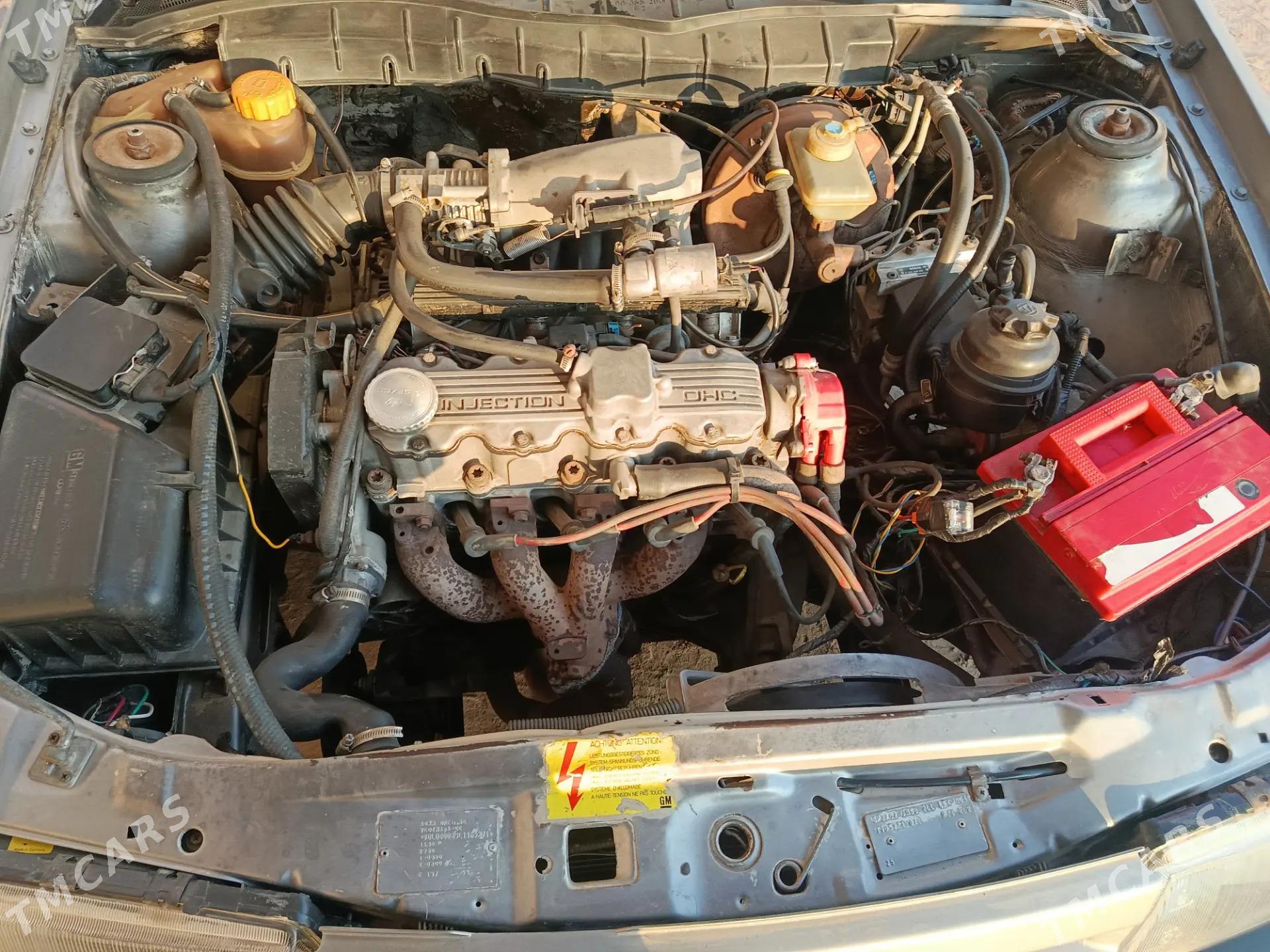 Opel Vectra 1992 - 45 000 TMT - Губадаг - img 6