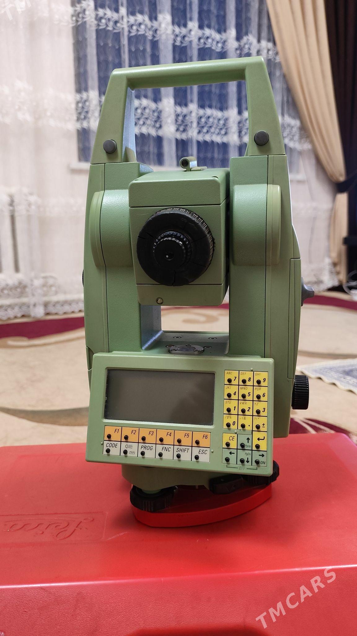 Distomat Leica - Baýramaly - img 1