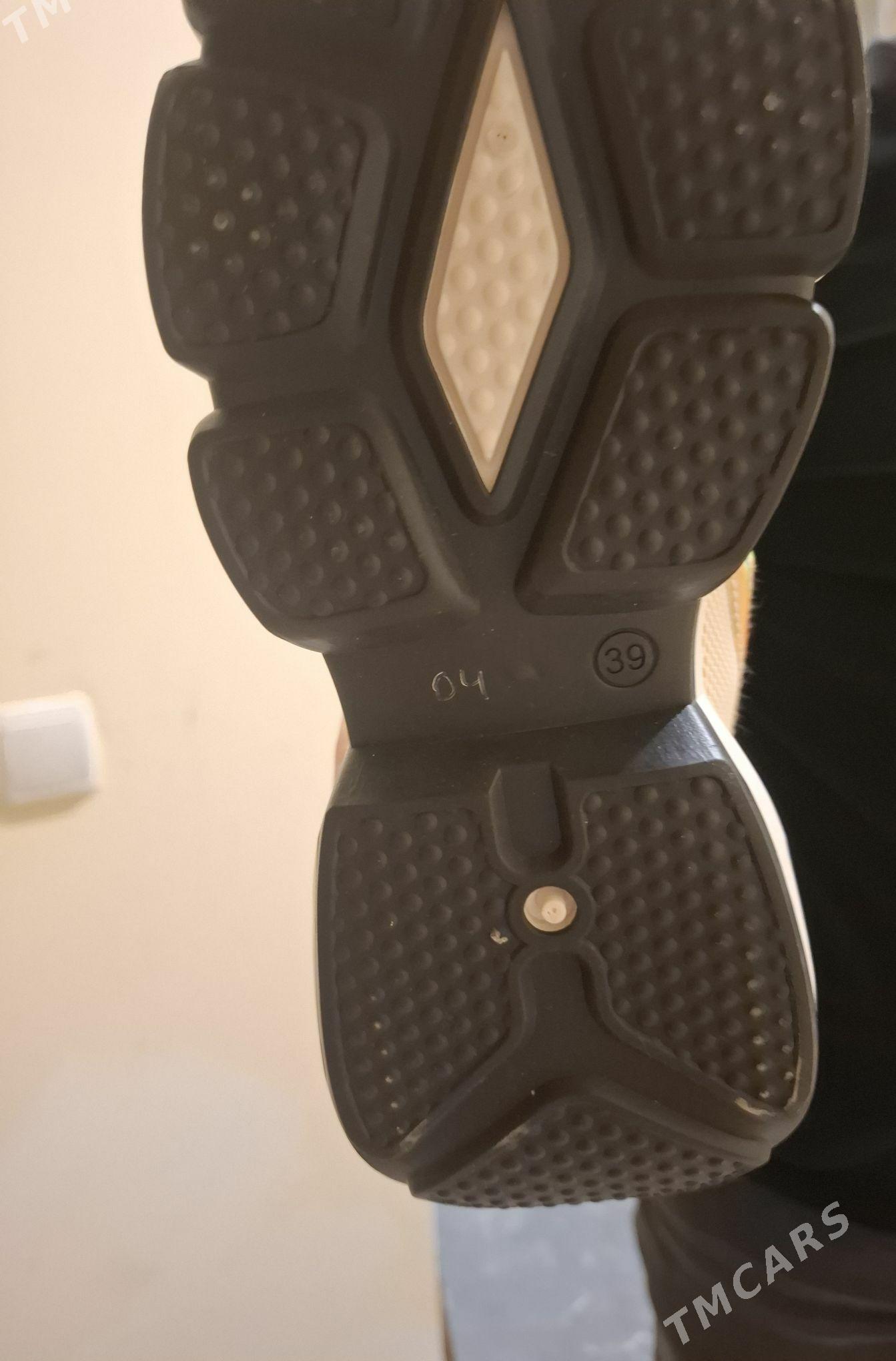 Кроссовки женские - Aşgabat - img 7