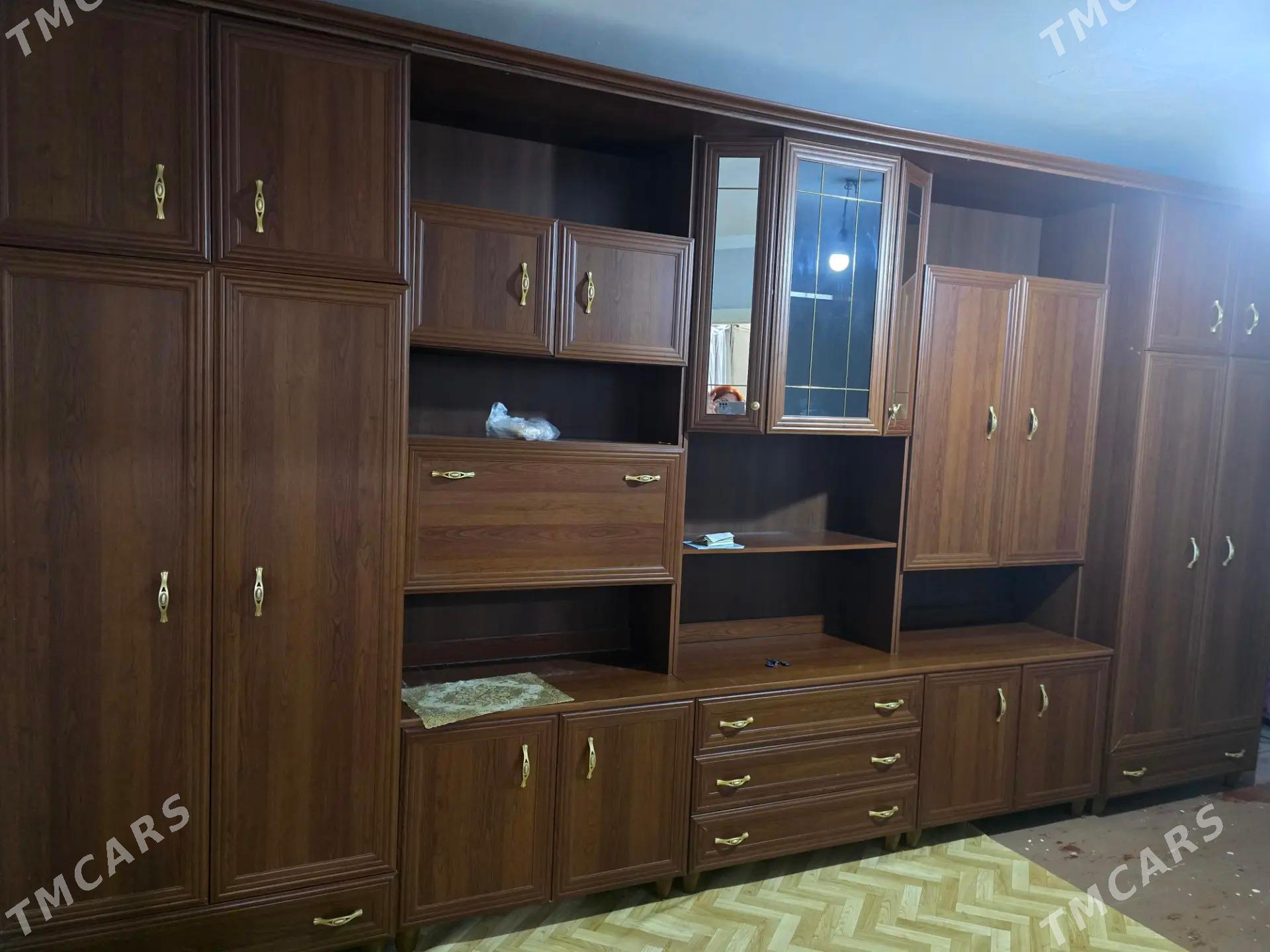 гарнитур - Büzmeýin - img 2