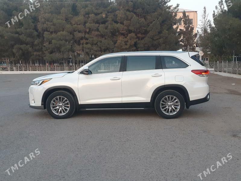 Toyota Highlander 2019 - 390 000 TMT - Mary - img 10
