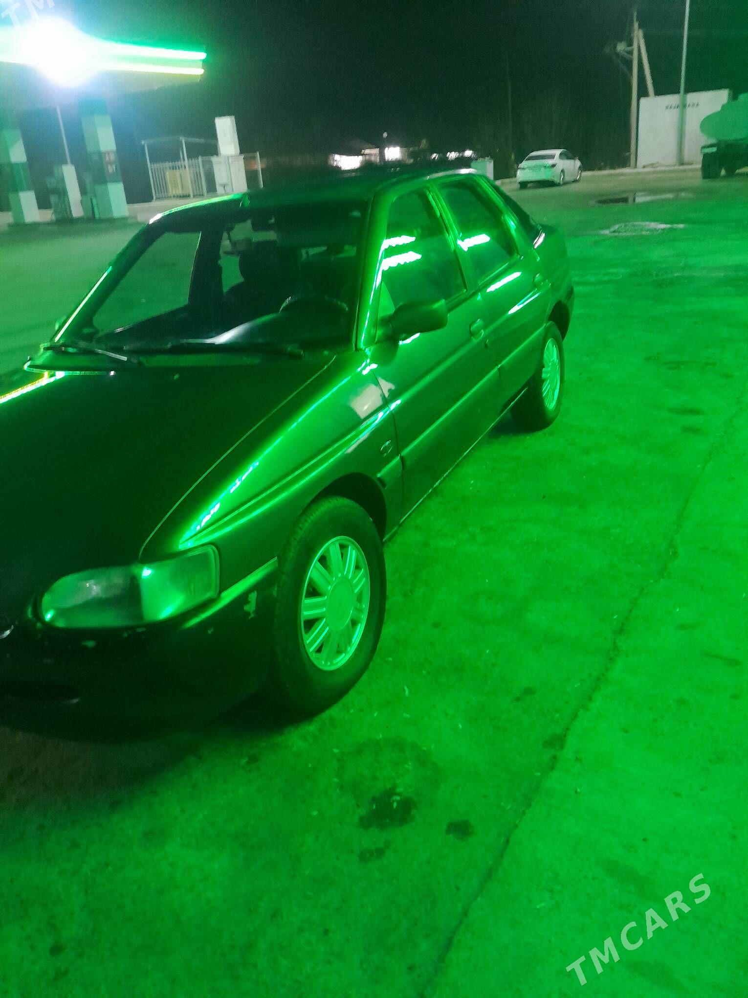 Ford Escort 1998 - 17 000 TMT - Şabat etr. - img 2