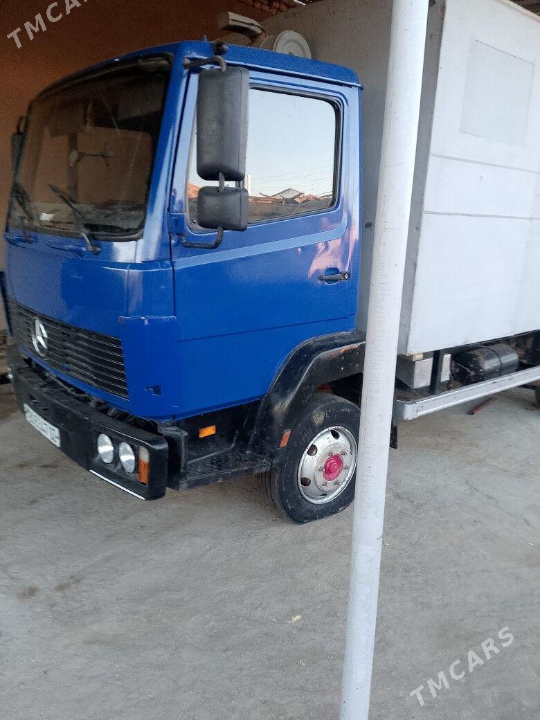 Mercedes-Benz ACTROS 3331 1989 - 140 000 TMT - Кёнеургенч - img 2