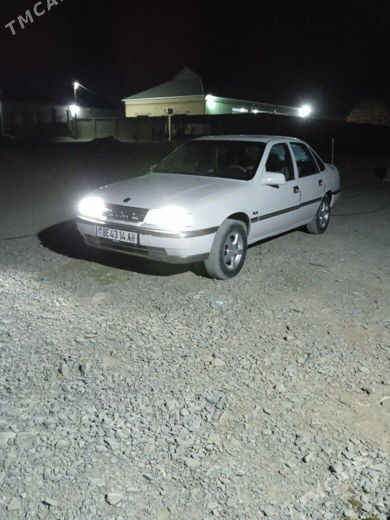 Opel Vectra 1991 - 45 000 TMT - Bäherden - img 9