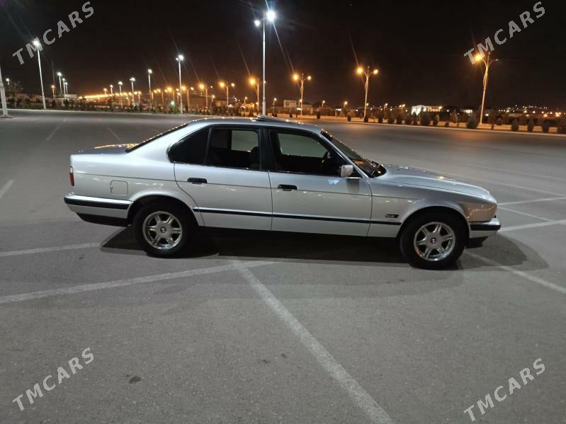 BMW E34 1994 - 80 000 TMT - Балканабат - img 4