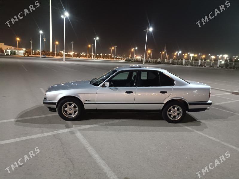 BMW E34 1994 - 80 000 TMT - Балканабат - img 3
