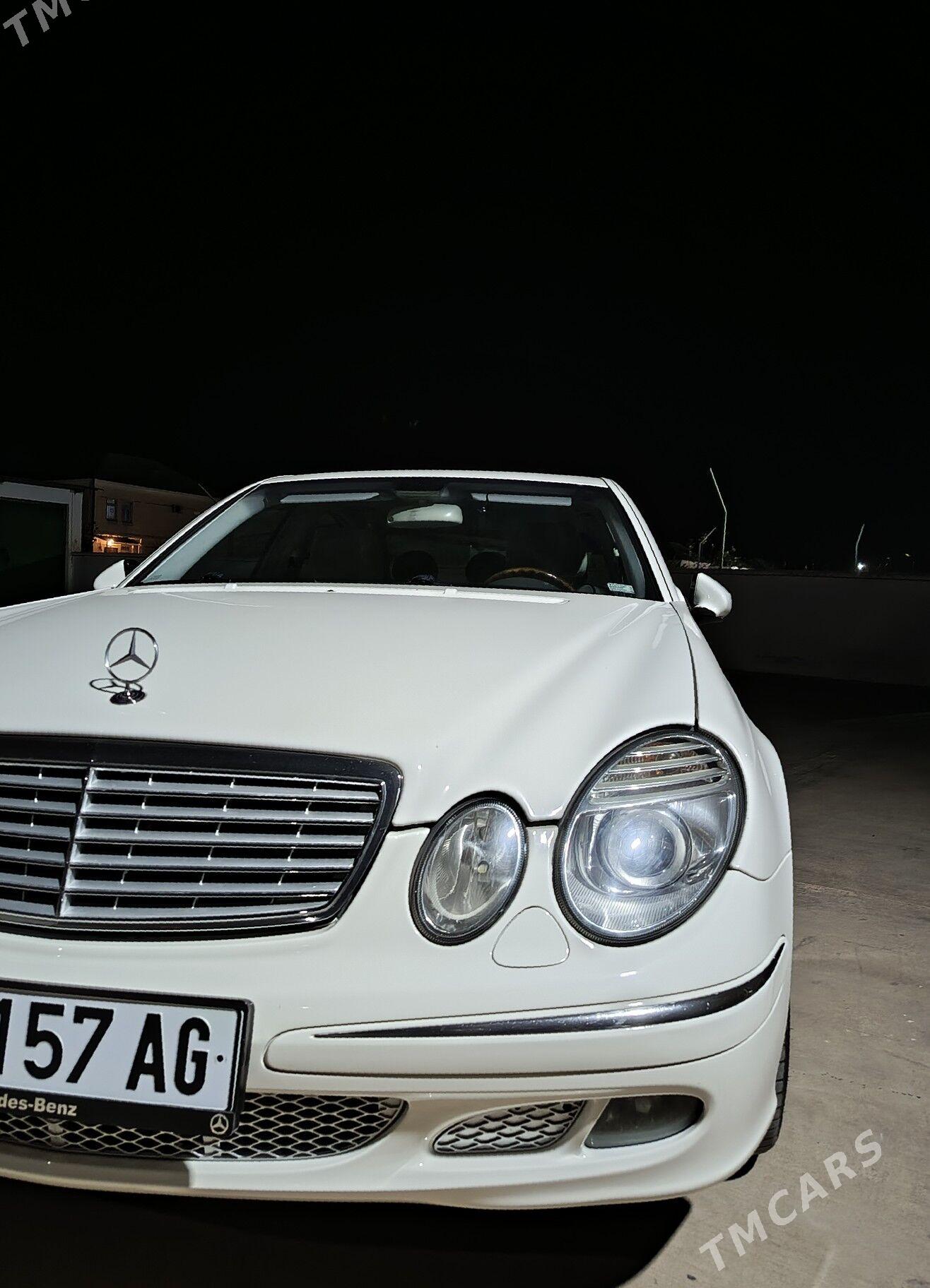 Mercedes-Benz E350 2005 - 165 000 TMT - Чоганлы - img 4