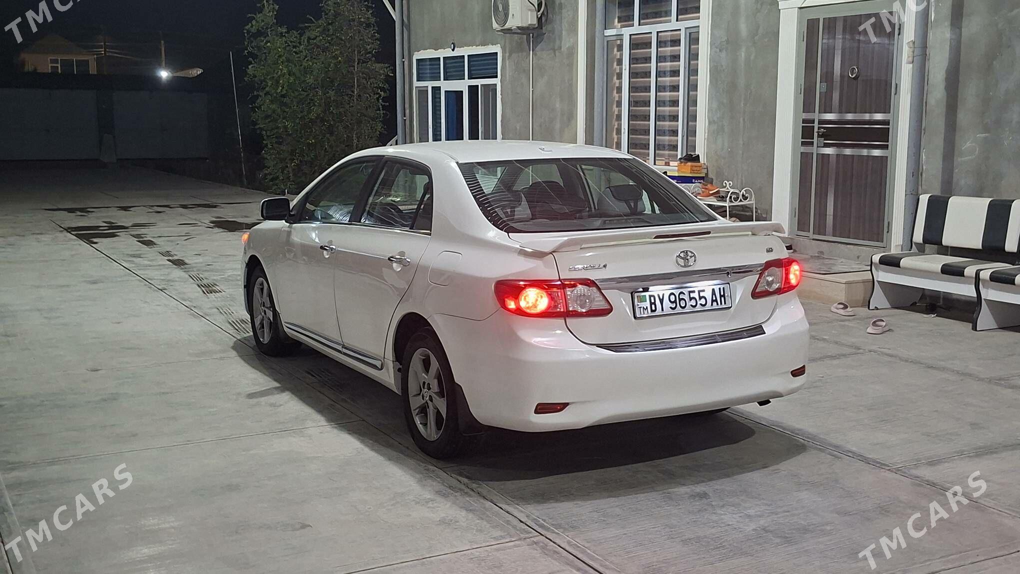 Toyota Corolla 2011 - 162 000 TMT - Гёкдепе - img 4