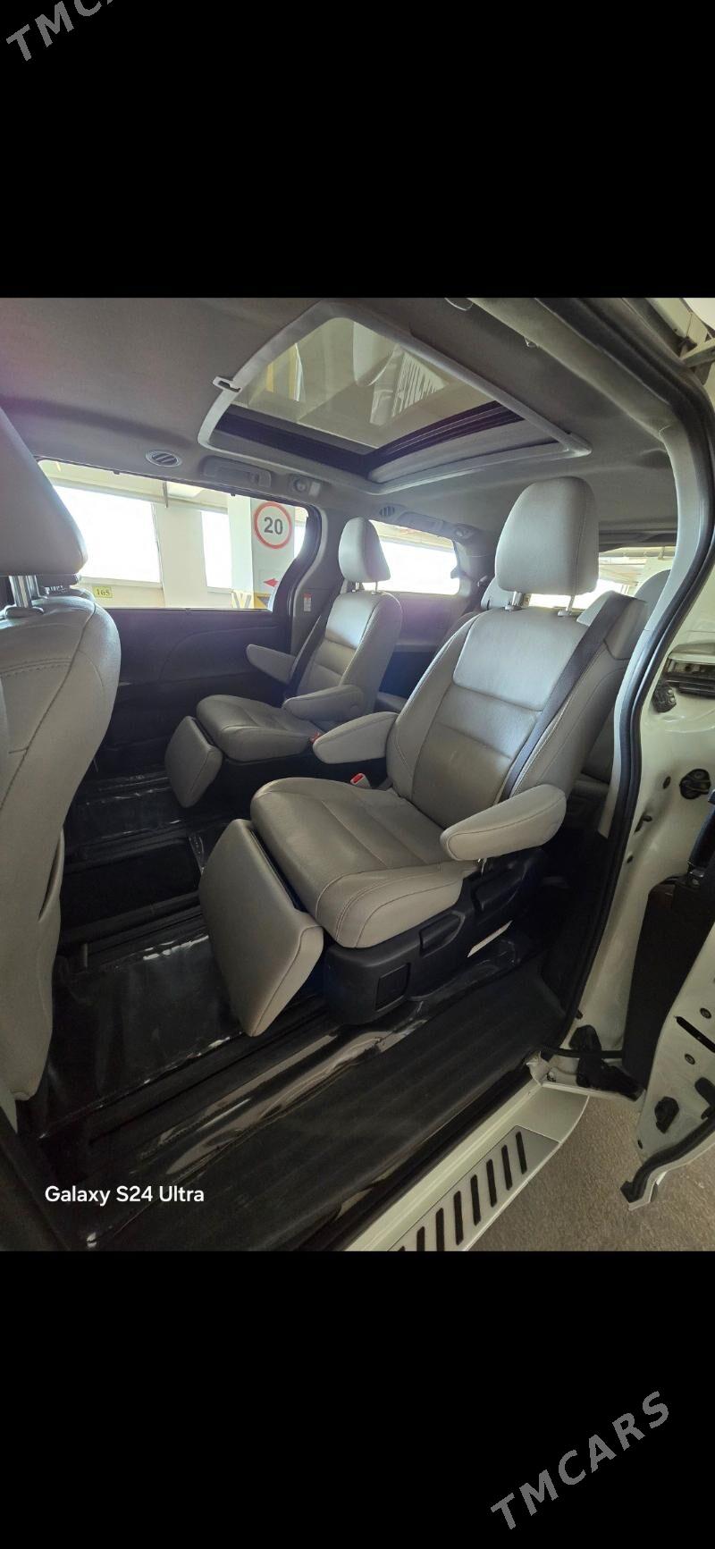 Toyota Sienna 2018 - 500 000 TMT - Ашхабад - img 8