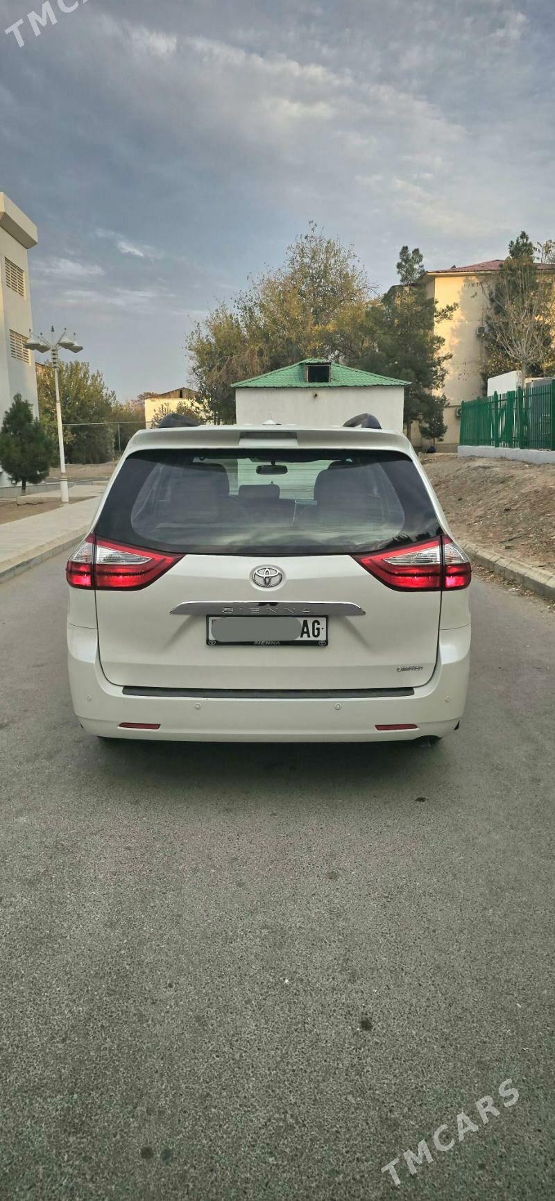 Toyota Sienna 2018 - 500 000 TMT - Ашхабад - img 5