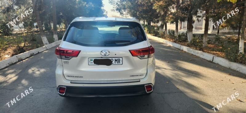 Toyota Highlander 2015 - 426 000 TMT - Мары - img 4