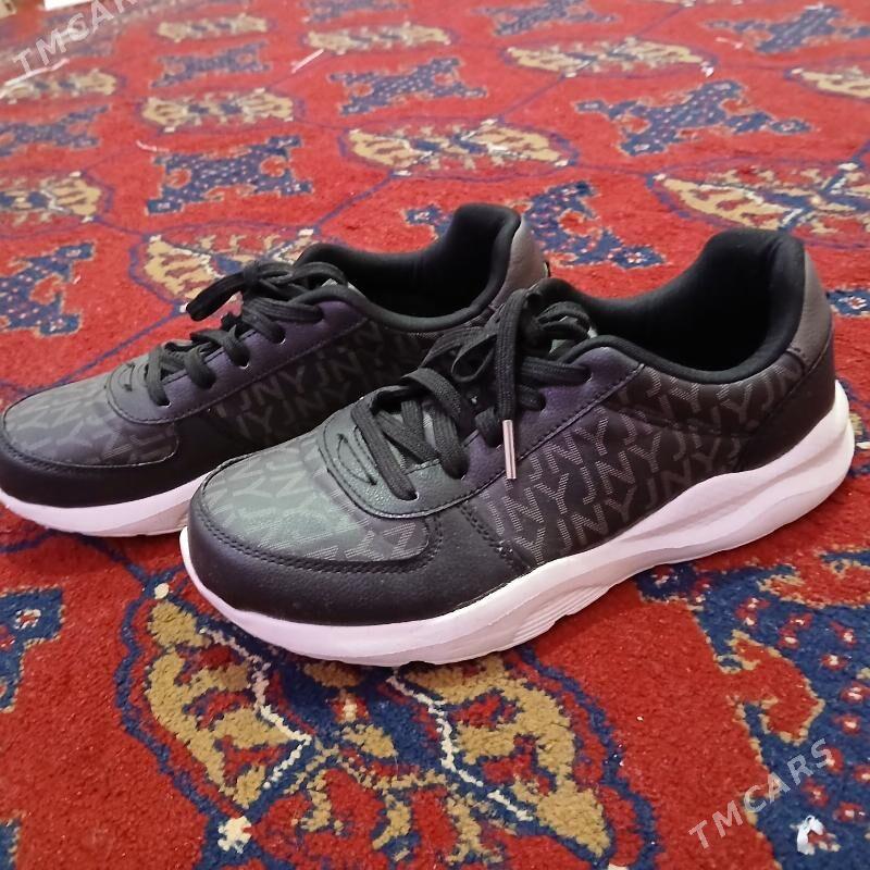 женские кроссовки - Дашогуз - img 3