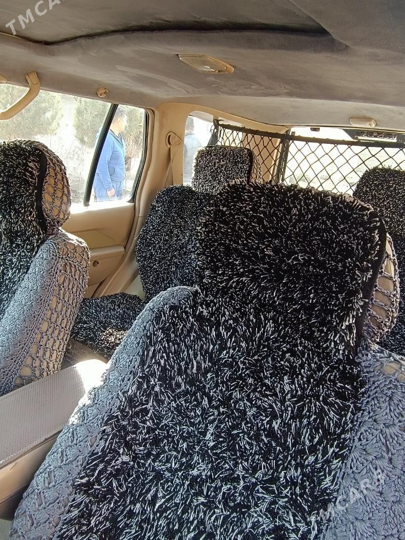 Nissan Pathfinder 2002 - 105 000 TMT - Фарап - img 5