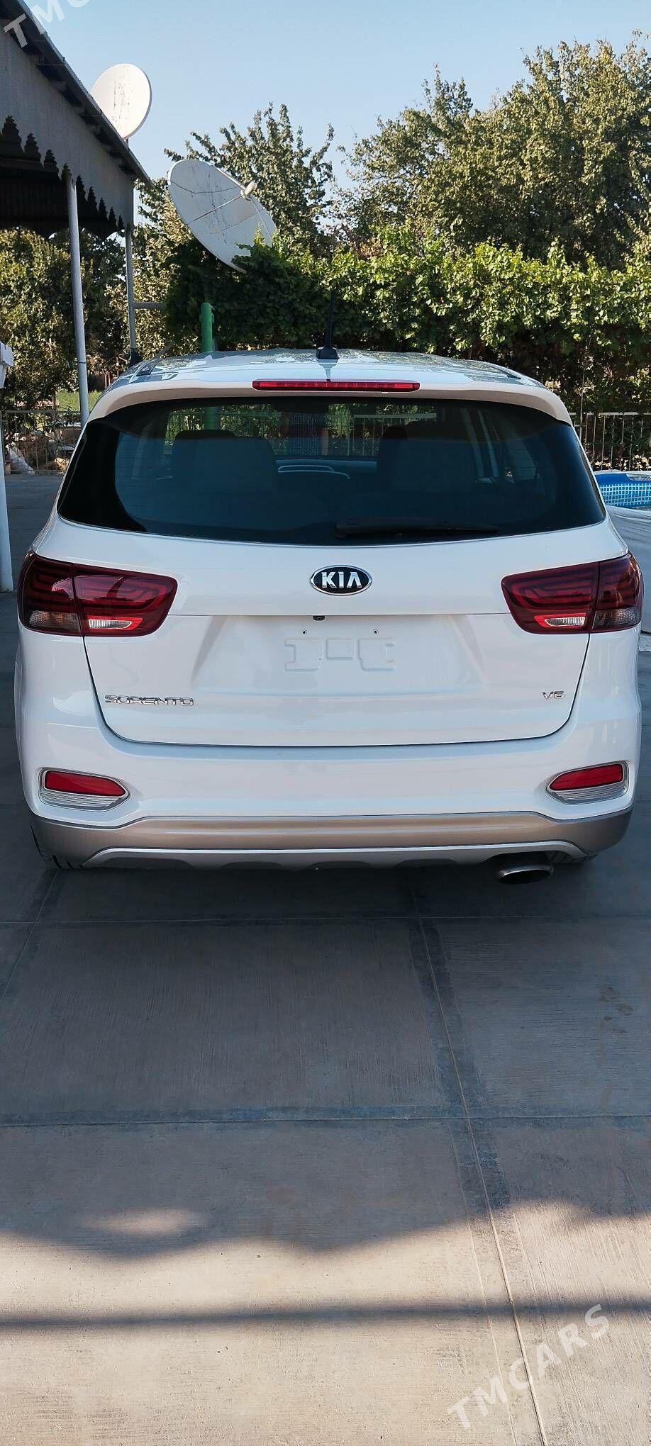 Kia Sorento 2020 - 330 000 TMT - Мары - img 2