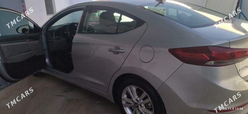 Hyundai Elantra 2018 - 184 000 TMT - Арзув - img 2