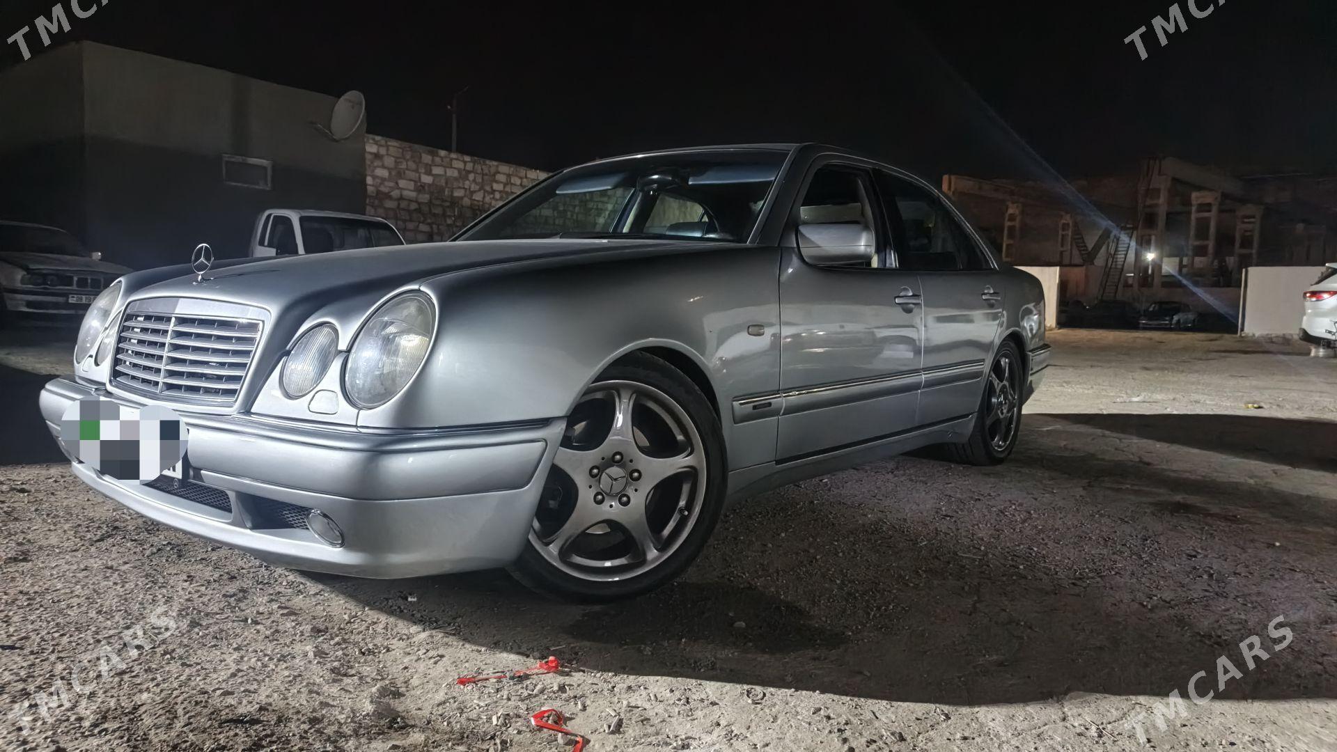 Mercedes-Benz E320 1996 - 95 000 TMT - Туркменбаши - img 2