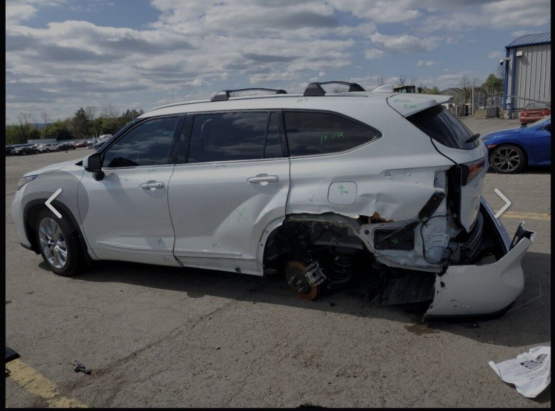 Toyota Highlander 2021 - 695 000 TMT - Ашхабад - img 6