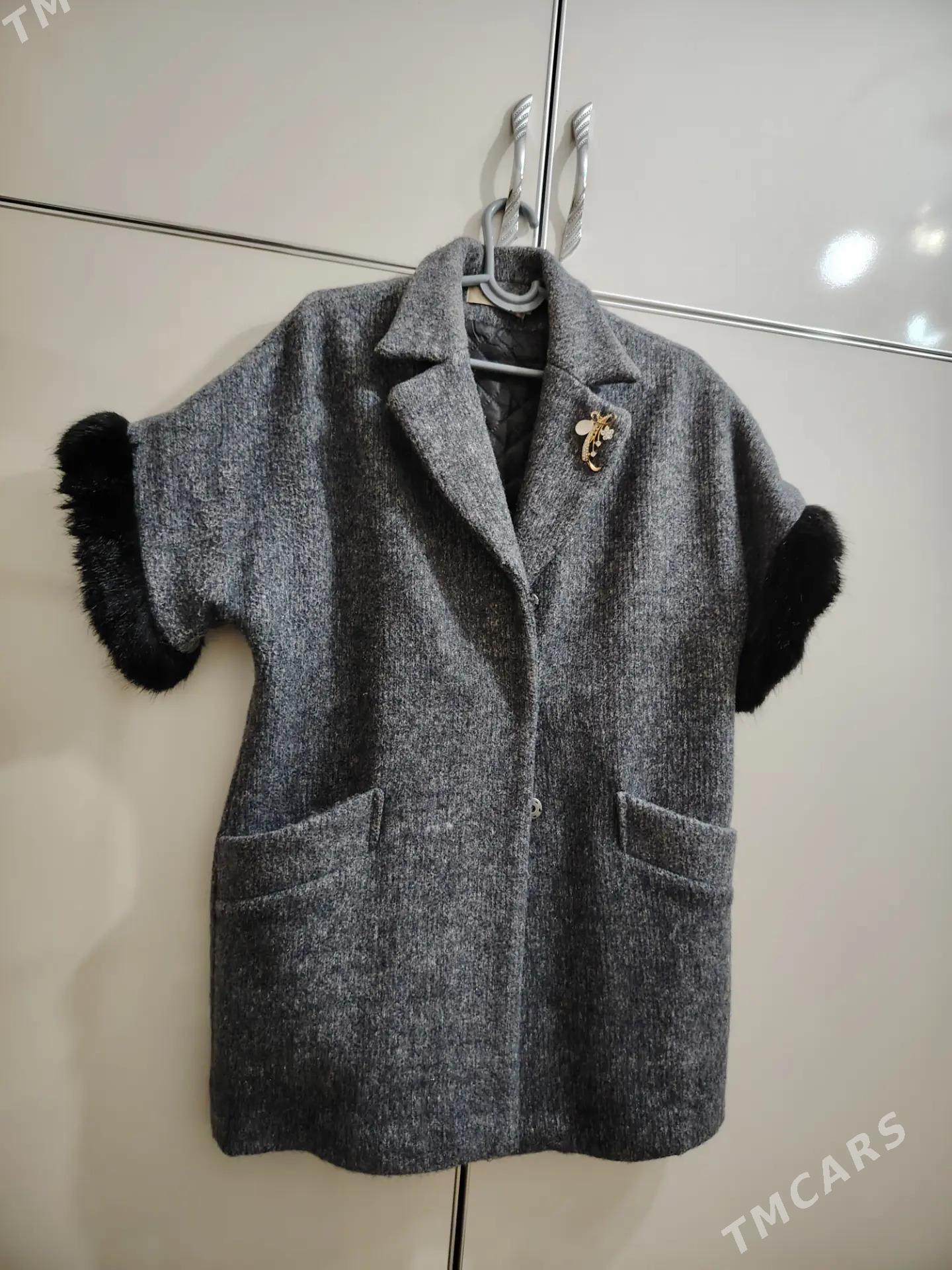 Egin Esik - Бузмеин - img 4