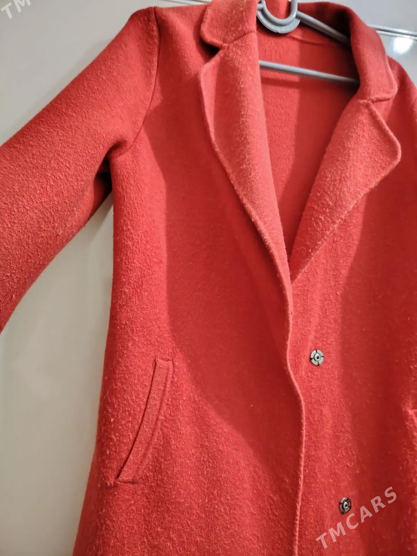 Egin Esik - Бузмеин - img 2