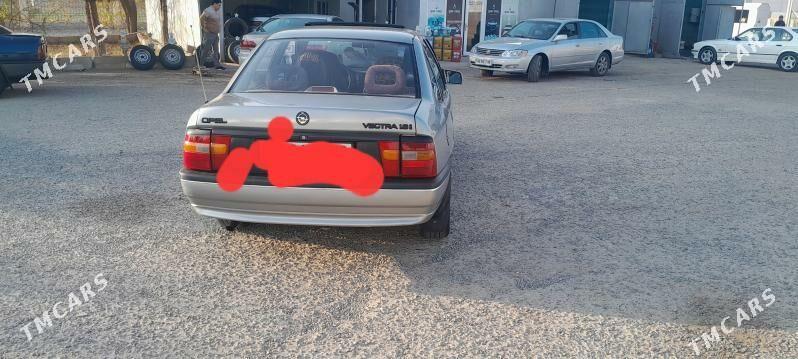 Opel Vectra 1991 - 45 000 TMT - Сакарчага - img 2