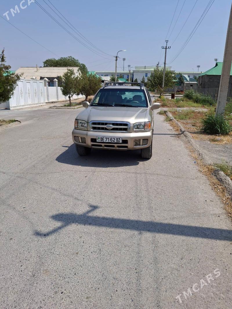 Nissan Pathfinder 2001 - 120 000 TMT - Гурбансолтан Едже - img 2
