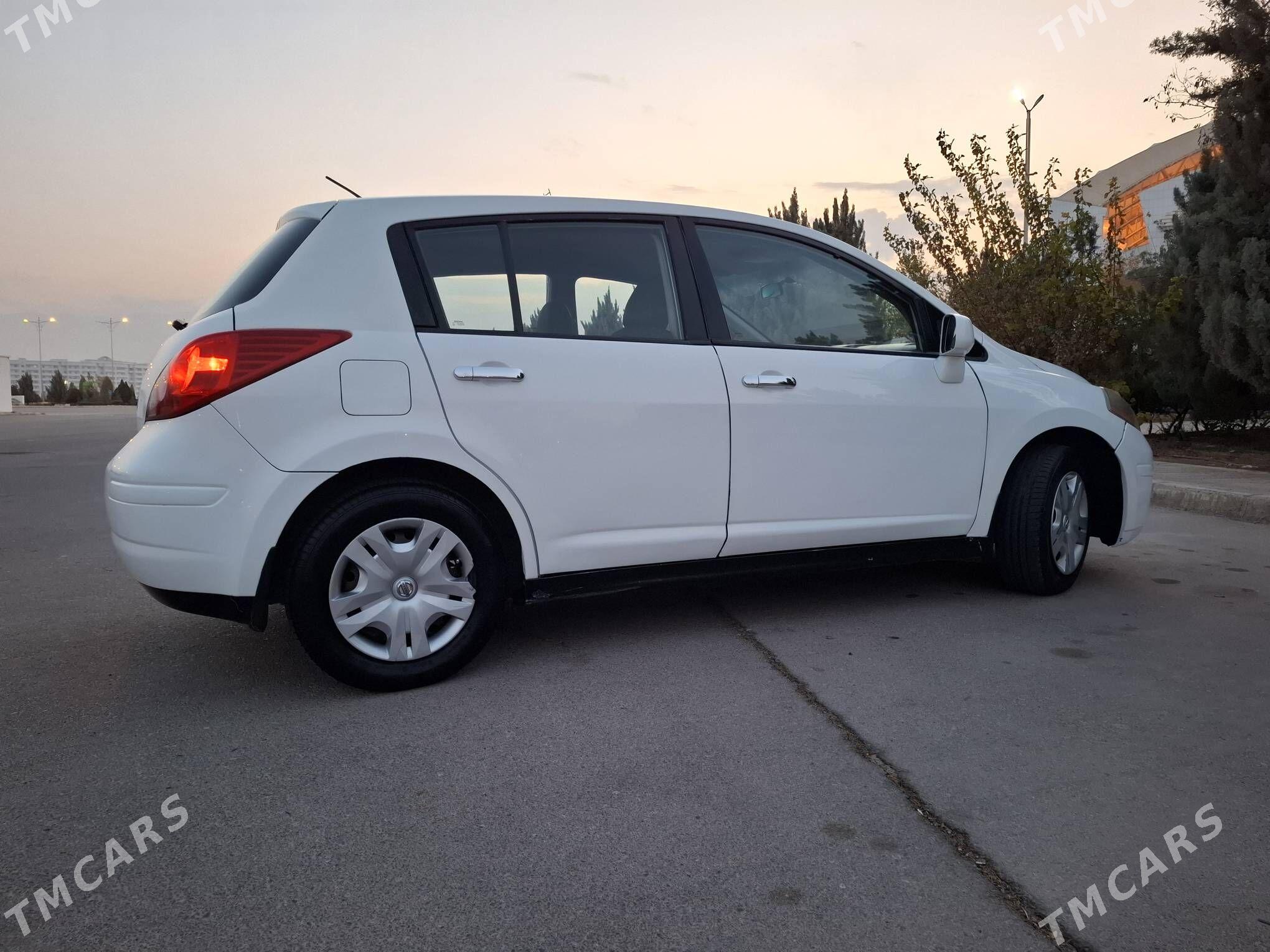 Nissan Versa 2009 - 128 000 TMT - Ашхабад - img 4