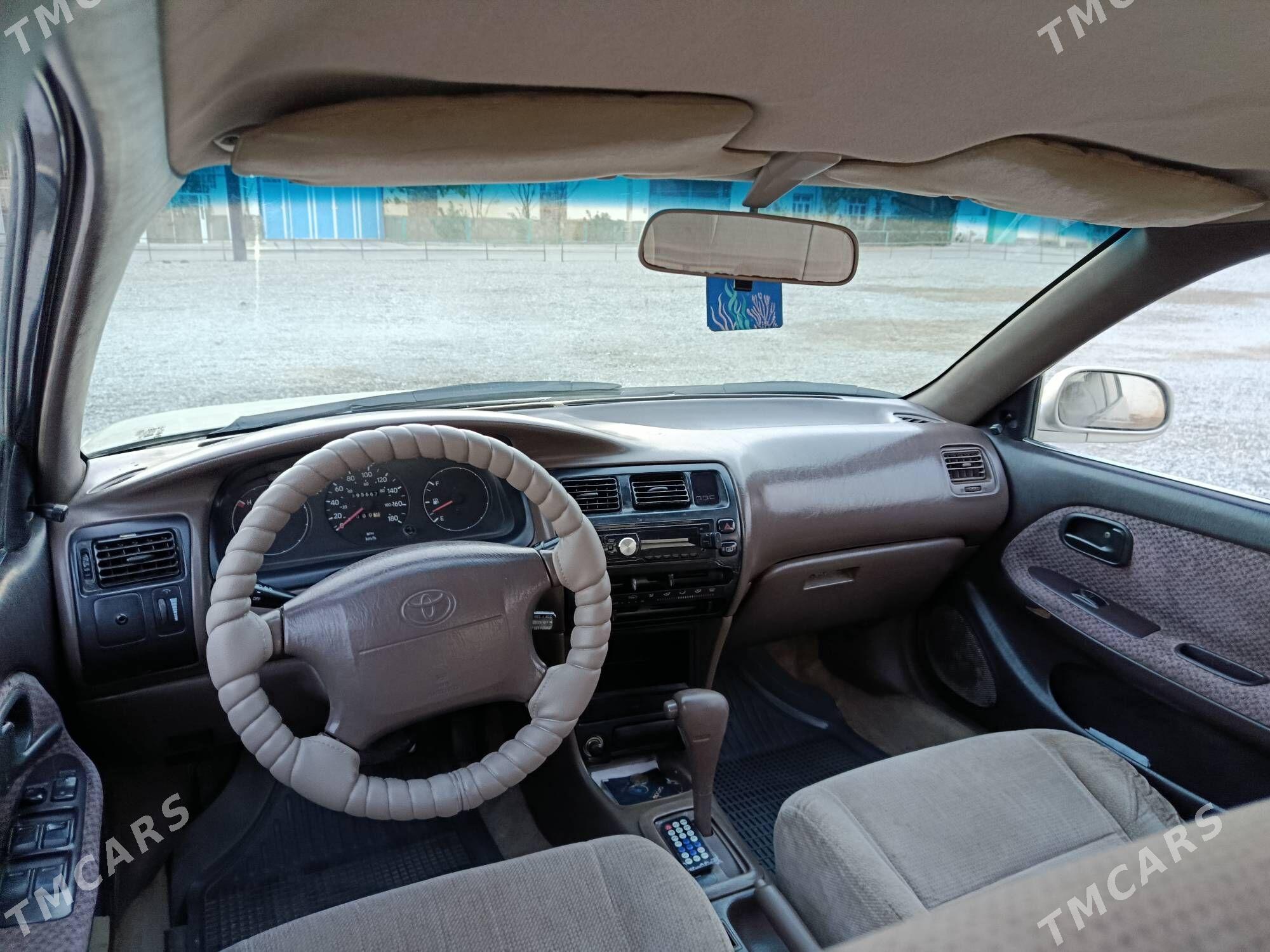 Toyota Corolla 1997 - 71 000 TMT - Гызыларбат - img 3