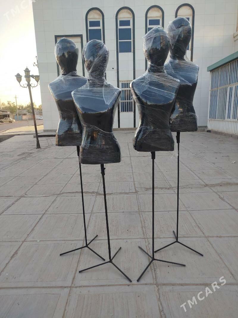 Maneken jeniskiy kelleli - Мургап - img 3