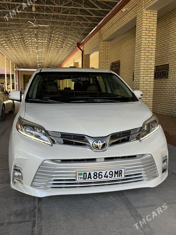 Toyota Sienna 2019 - 650 000 TMT - Mary - img 4